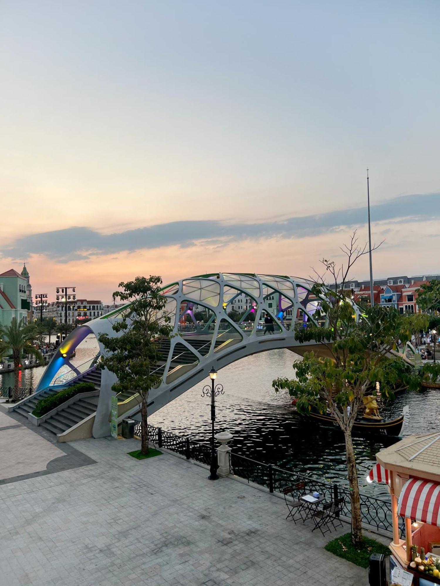 Legacy Hotel - Grand World Phú Quốc Exterior foto